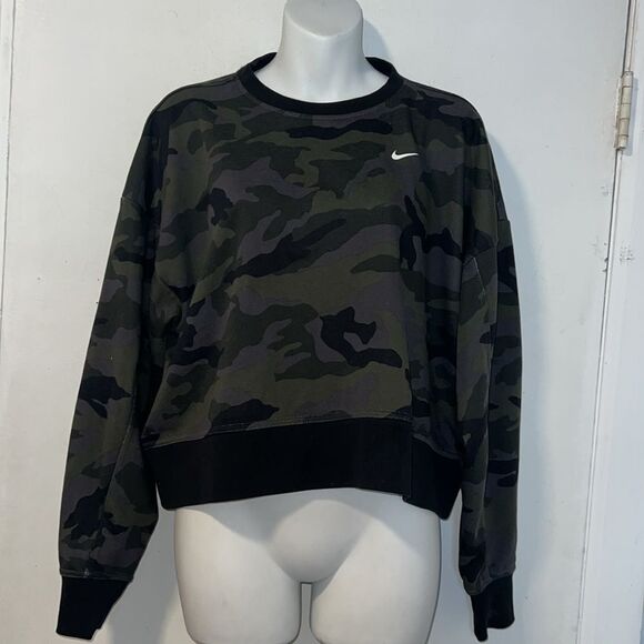 NIKE DRI FIT Get Fit Camo Crop Sweater-M - Picture 2 of 9